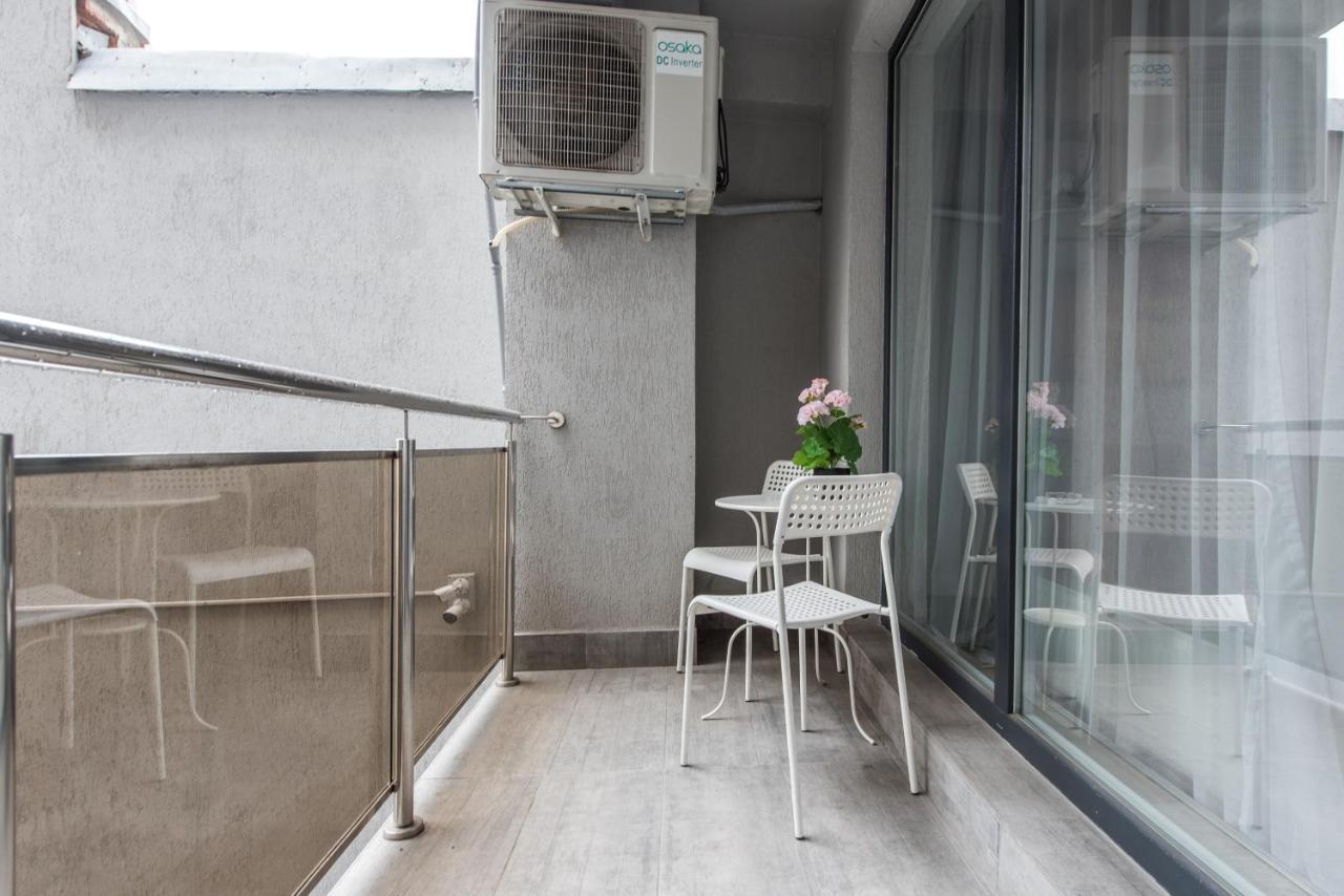 Royal Accommodation บูคาเรสต์ ภายนอก รูปภาพ